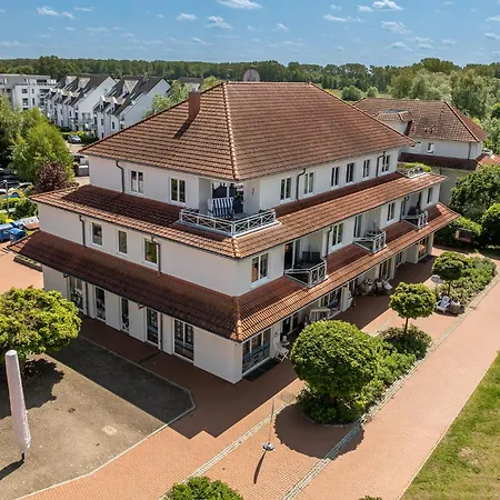 Waterkant 26 - Strandgut * Boltenhagen (Ostseebad)